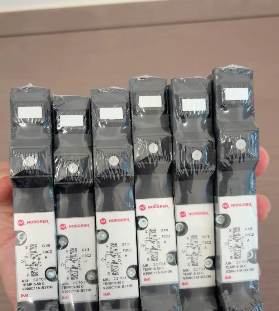 IMI Norgren V206C11A-B313R Solenoid Valve thumbnail