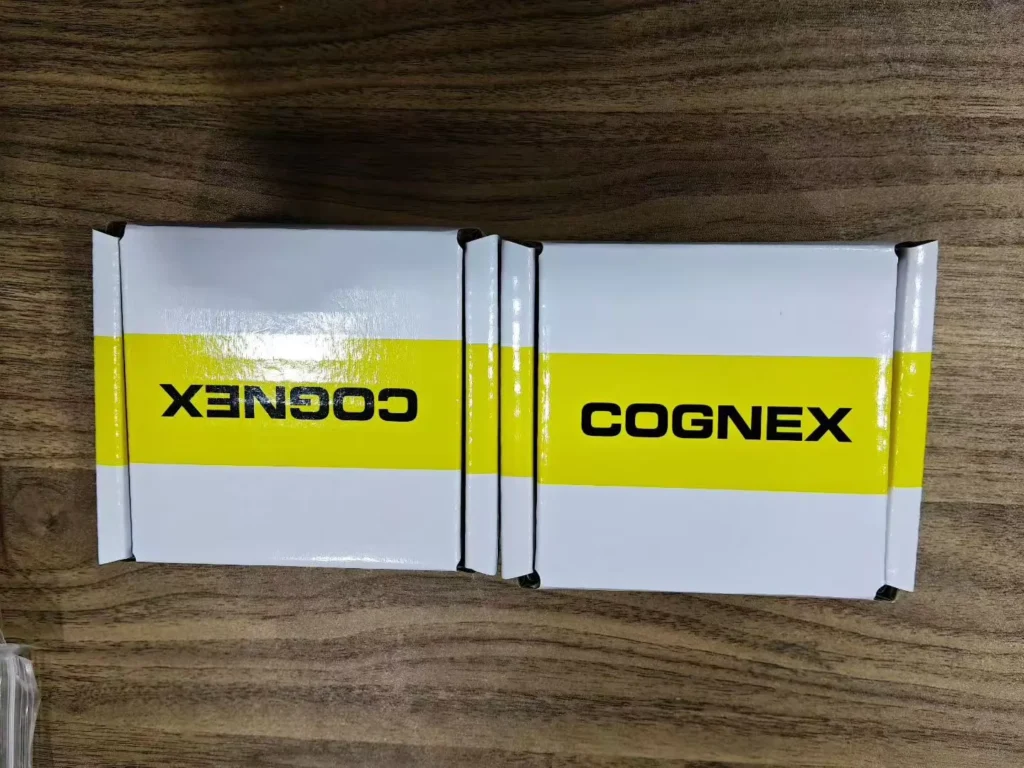 Cognex DM150X-0120 Fixed-Mount Barcode Reader thumbnail