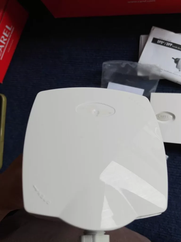 CAREL DPDC111000 Sensor thumbnail