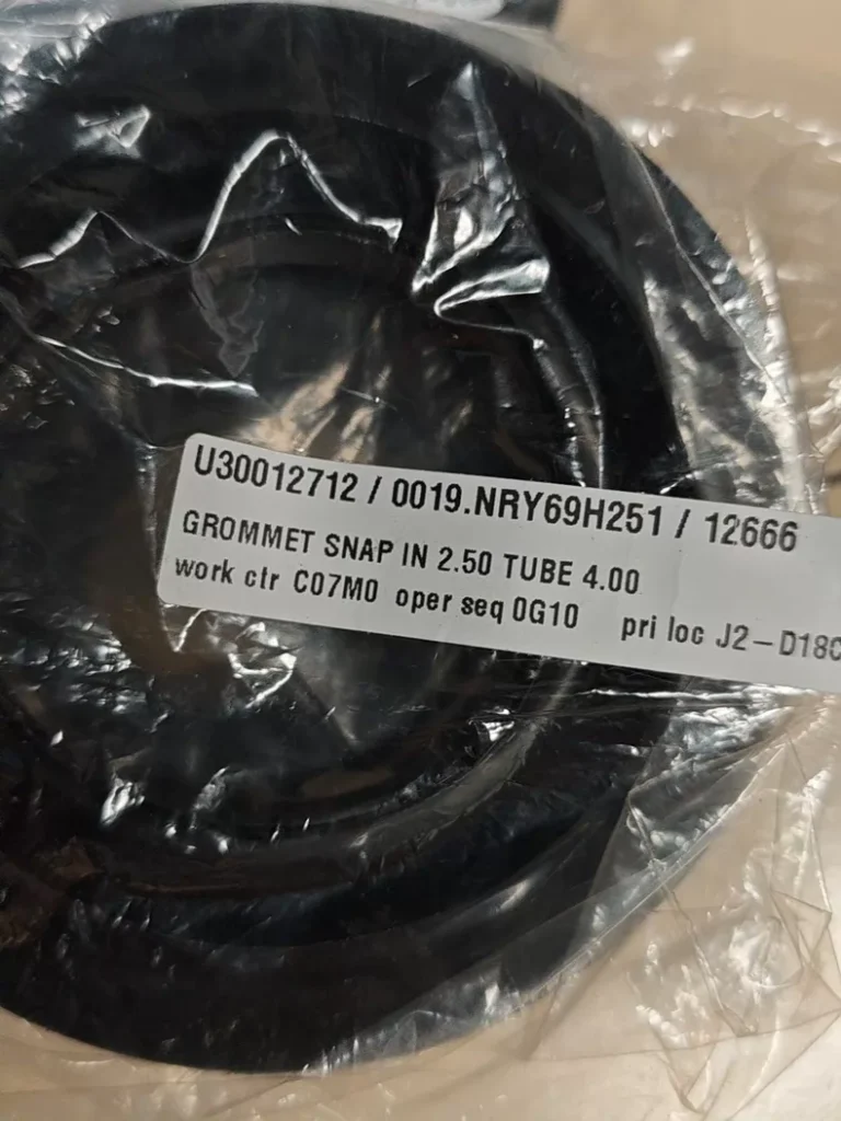 EDWARDS U30012710 Rubber Gasket thumbnail
