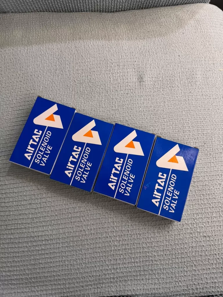 AirTAC 4V21008B Valve
