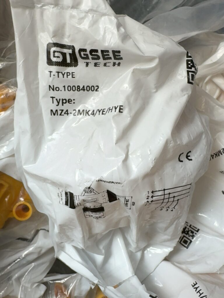 GSEE MZ4-2MK4/YE/HYE Connector