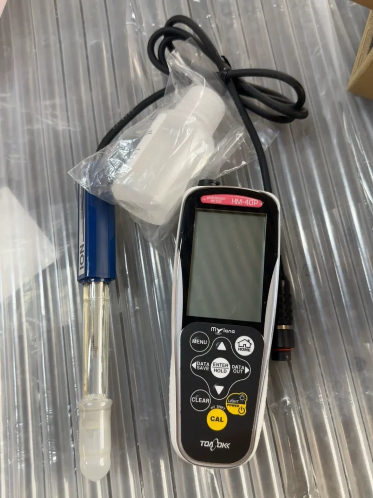 TOA-DKK HM-40P pH Meter