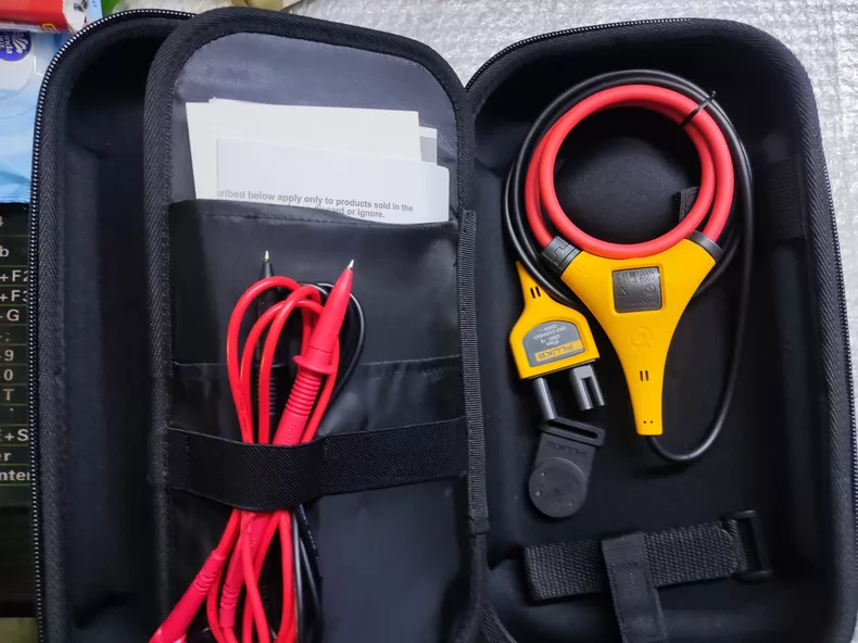 FLUKE 393 Clamp Meter thumbnail
