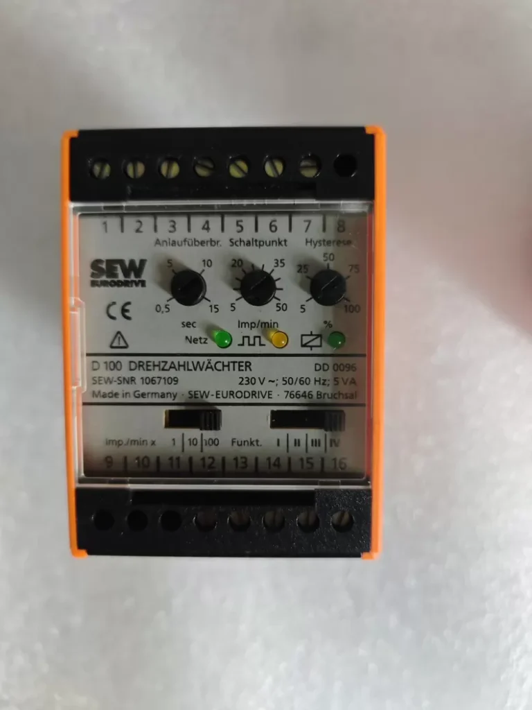 SEW-EURODRIVE Controller SNR1067109 thumbnail