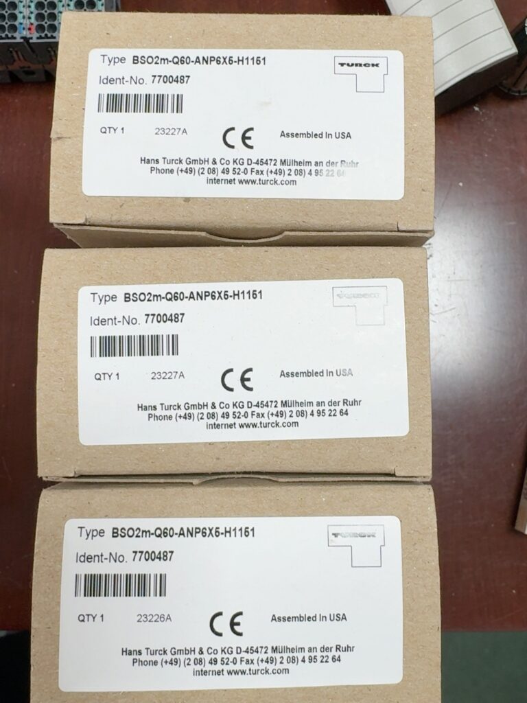 Turck BSO2m-Q60-ANP6X5-H1161 Photoelectric Sensor