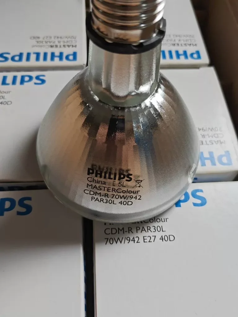 Philips CDM-R Metal Halide Lamp thumbnail