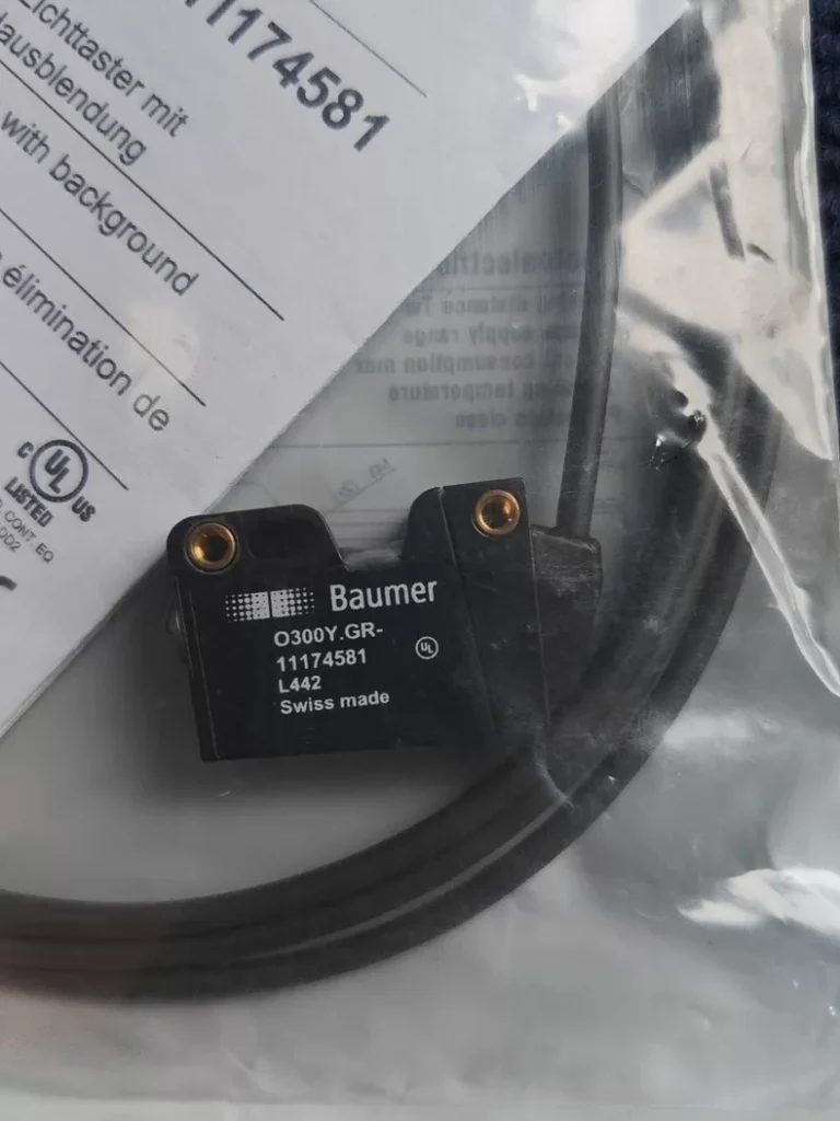 Baumer O300Y.GR Sensor thumbnail
