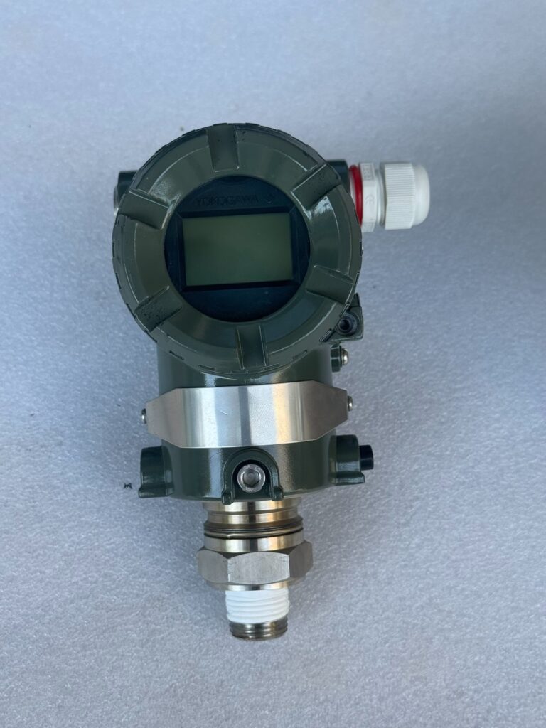 Yokogawa EJA530A-DBS7N-07DN Transmitter thumbnail