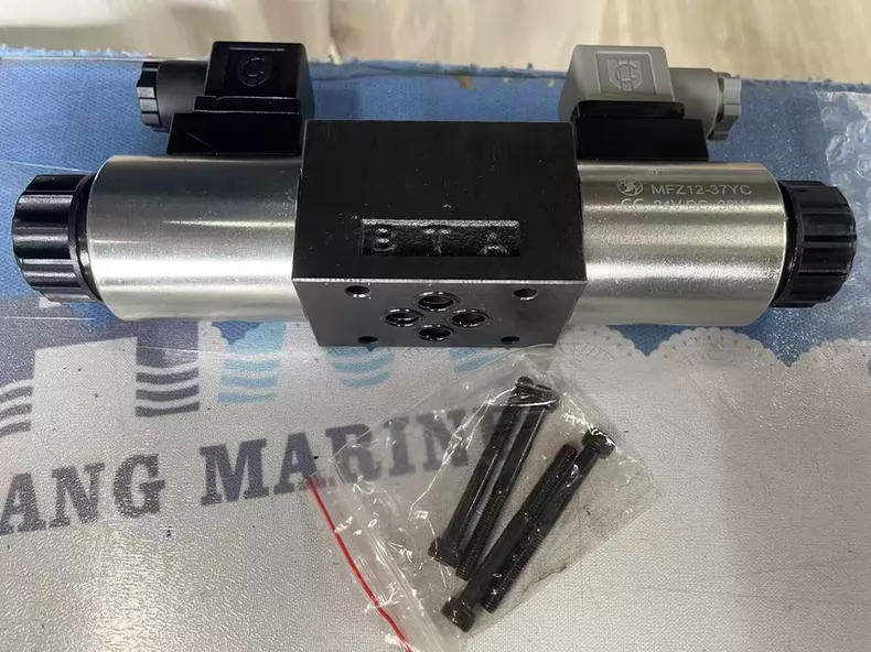 Bosch Rexroth Solenoid Valve NFC-HD-HF6D/CG24M0-DT thumbnail