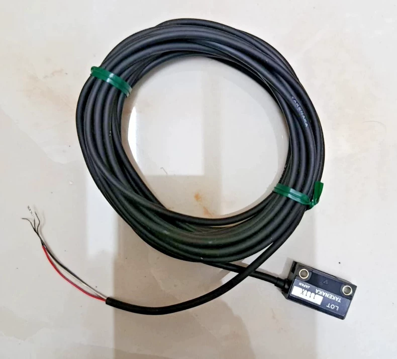 TAKEX DSG5 Photoelectric Sensor thumbnail