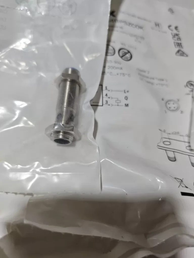 SICK Proximity Sensor IME12-04BPSZC0K thumbnail