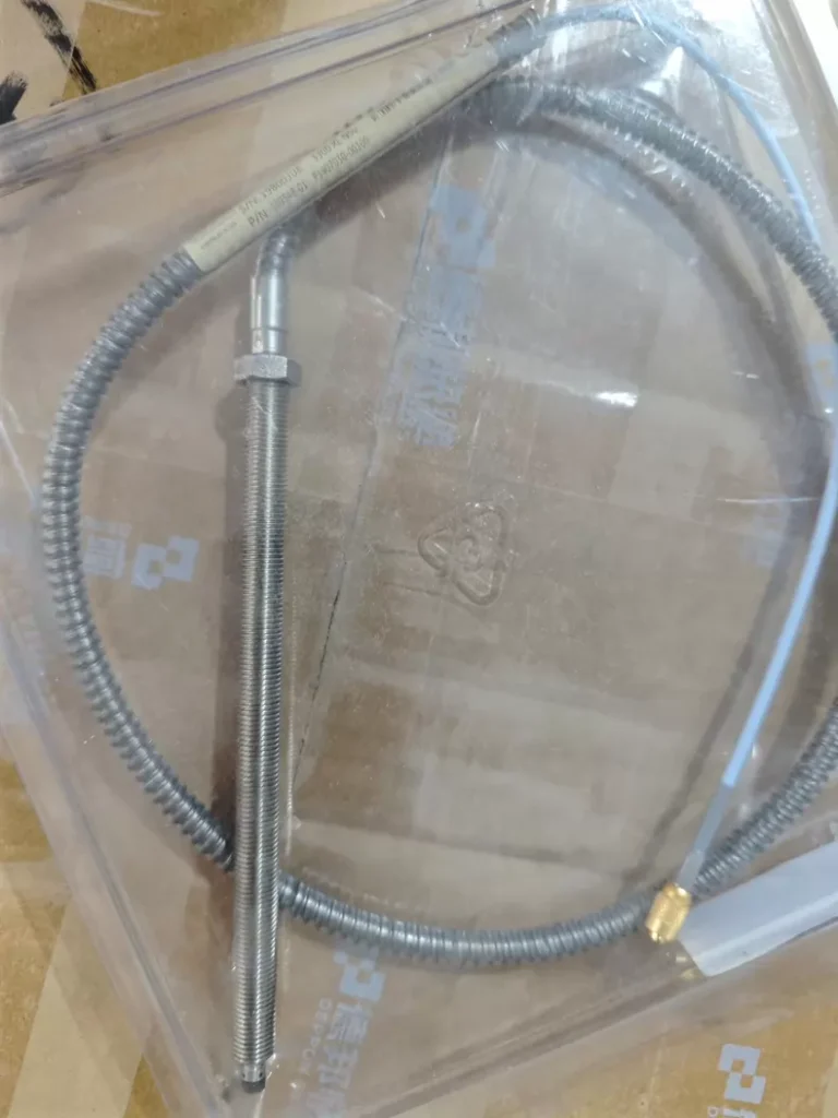 Bently Nevada Vibration Sensor P1407030-00100 thumbnail