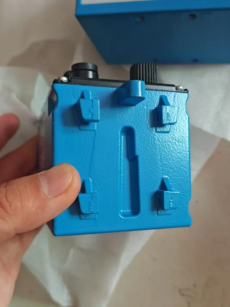 SICK DL100-21AA2112 Laser Distance Sensor thumbnail