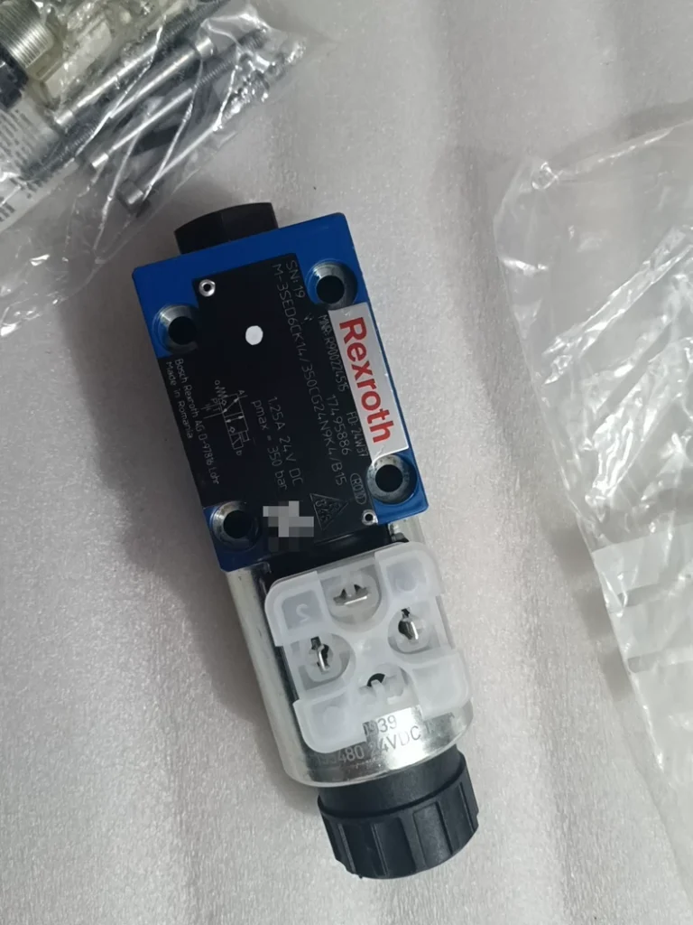 MAN R900224515 Solenoid Valve