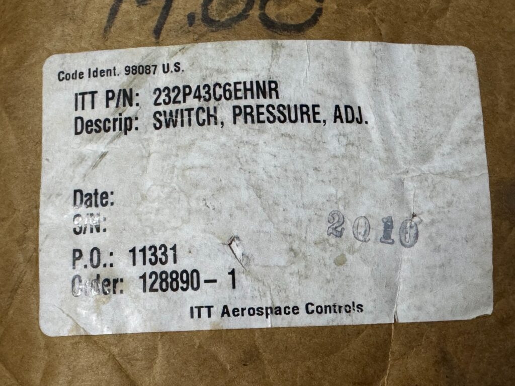 ITT Neo-Dyn 232P43C6EHNR Switch