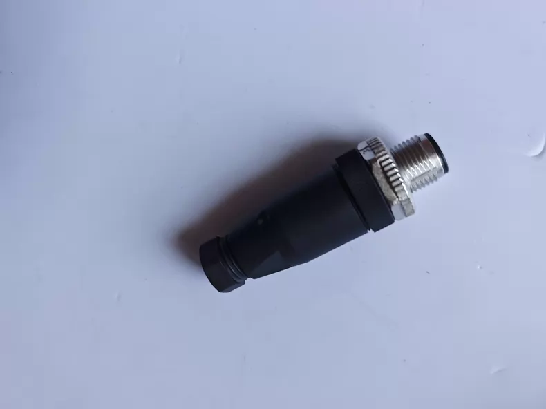 Pepperl+Fuchs V1S-G-BK Field-Attachable Male Connector thumbnail