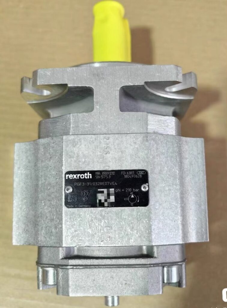 Bosch Rexroth PGF3-31/032RE07VE4 Gear Pump thumbnail