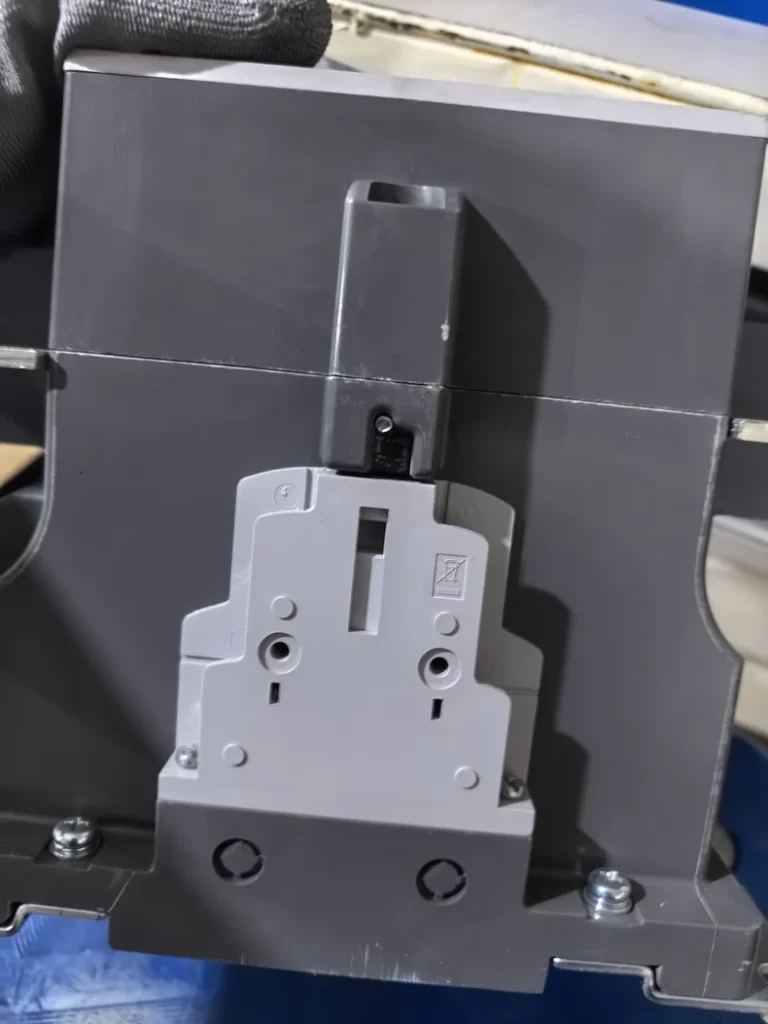 LS Electric MC-185a Contactor thumbnail