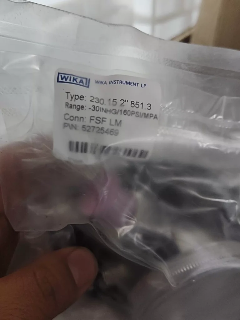 WIKA 30INHG/160PSI/MPA Pressure Gauge thumbnail