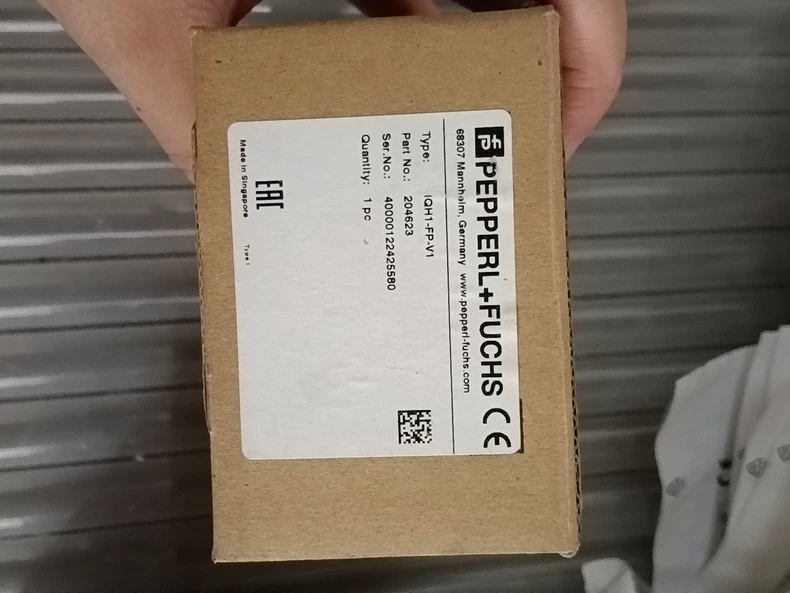 Pepperl+Fuchs IQH1-FP-V1 RFID Reader thumbnail