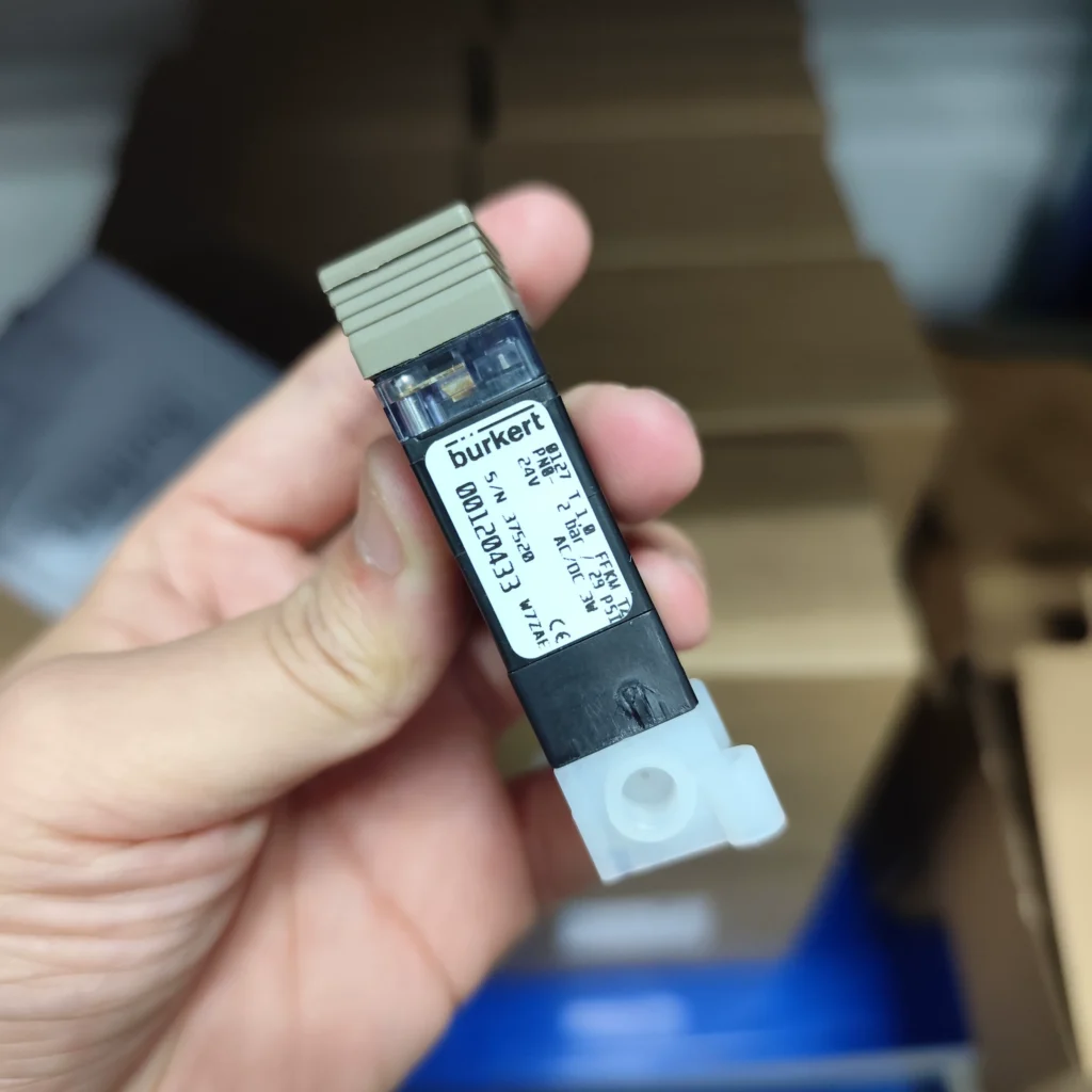 Burkert 120433 Solenoid Valve