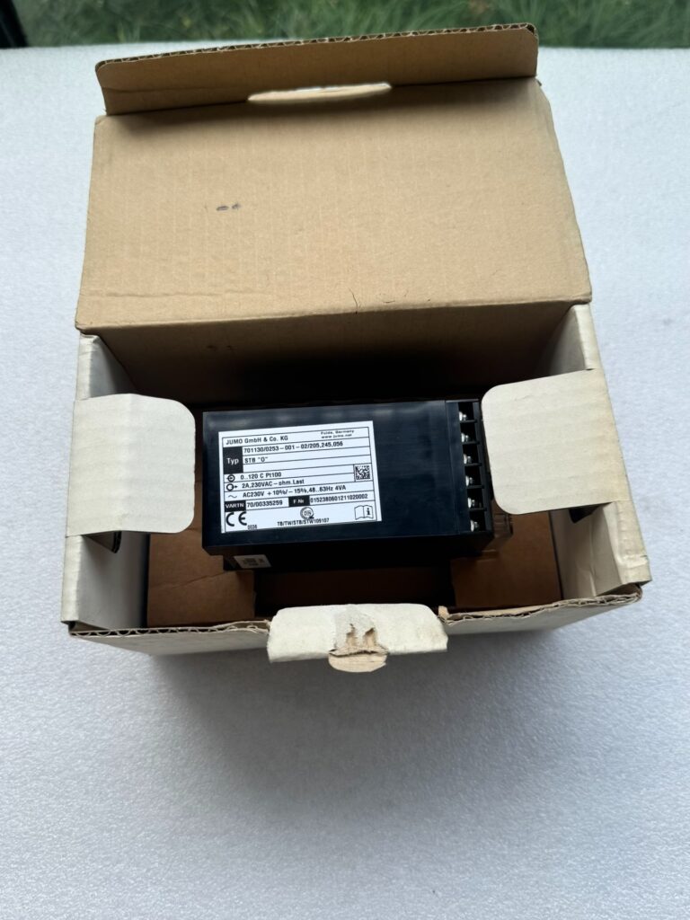 JUMO 701130/0253-001-02/205 Controller thumbnail