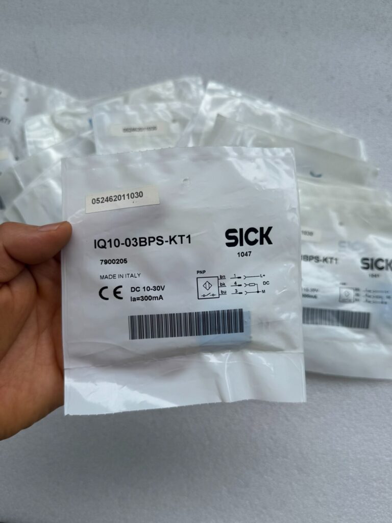SICK IQ10-03BPS-KT1 Sensor