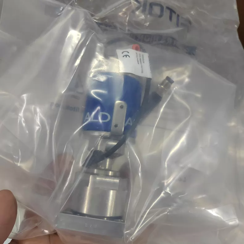 SWAGELOK 6LVV-MSM-ALD6T-HF3-P-CSV Valve thumbnail