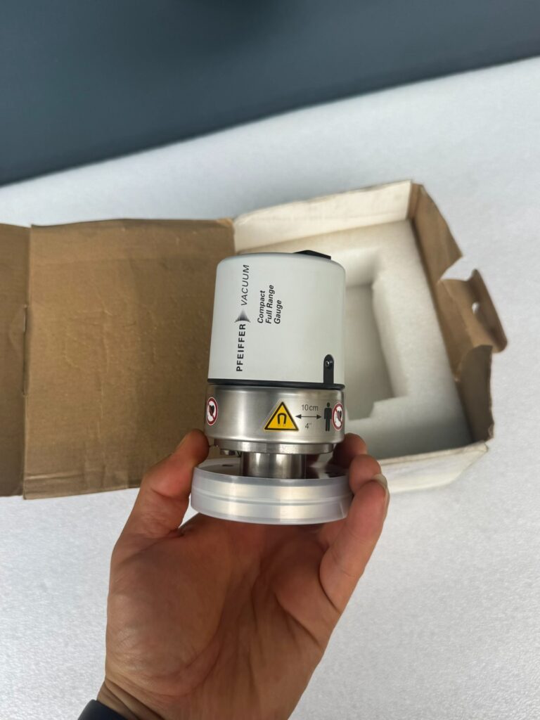 Pfeiffer Vacuum PKR251 Vacuum Gauge thumbnail