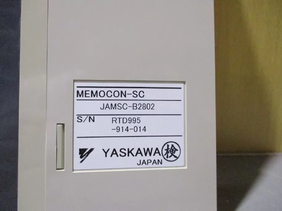 Yaskawa JAMSC-B2802V PLC Module thumbnail