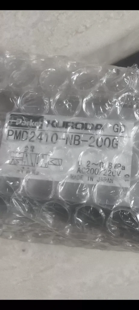 Kuroda Pneumatics PMD2410-NB-200G Solenoid Valve