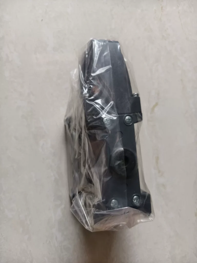 KURODA AS2410-03-220 Solenoid Valve thumbnail