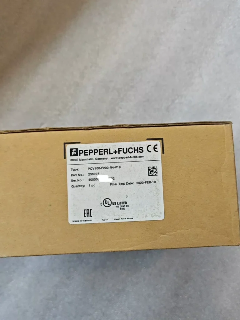 Pepperl+Fuchs PCV100-F200-R4-V19 / 236997 Optical Reading Head thumbnail