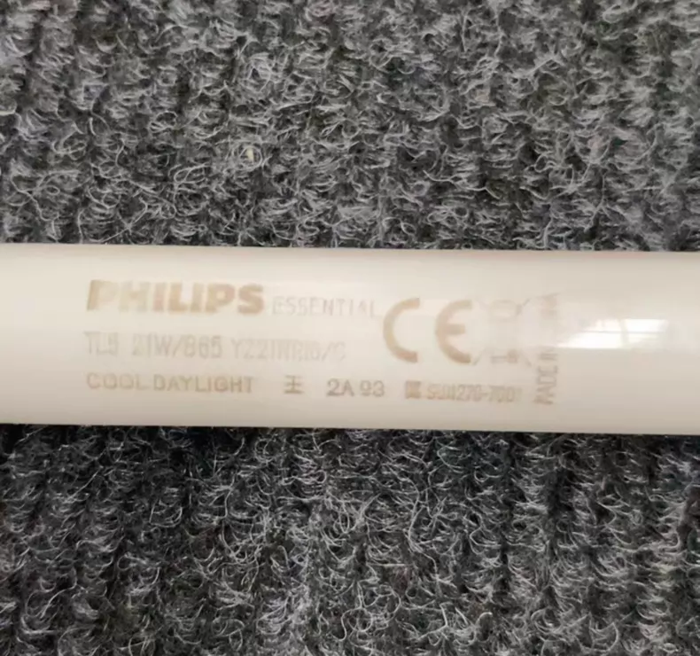 Philips 21W/865 thumbnail