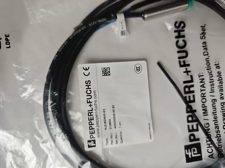 Pepperl+Fuchs Proximity Sensor NJ2-8GM40-E3 thumbnail