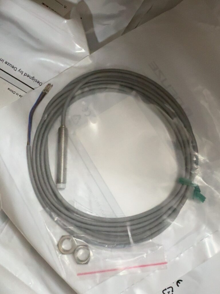 DEUZE ICB08MN04N1 Proximity Sensor thumbnail