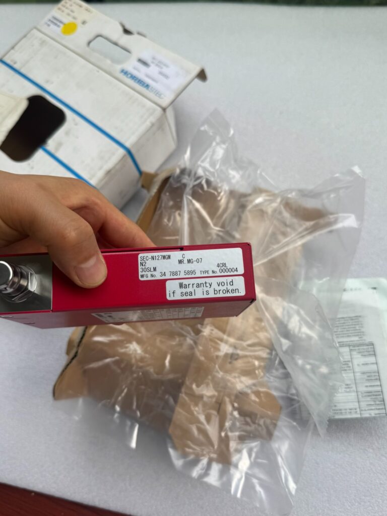 HORIBA SEC-N127MGM Flowmeter thumbnail