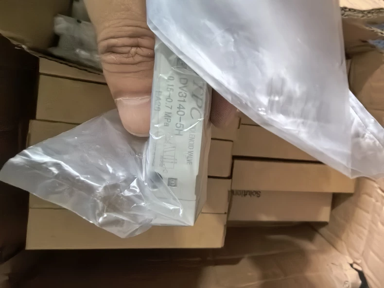 TPC DV3140-5H-R Solenoid Valve thumbnail