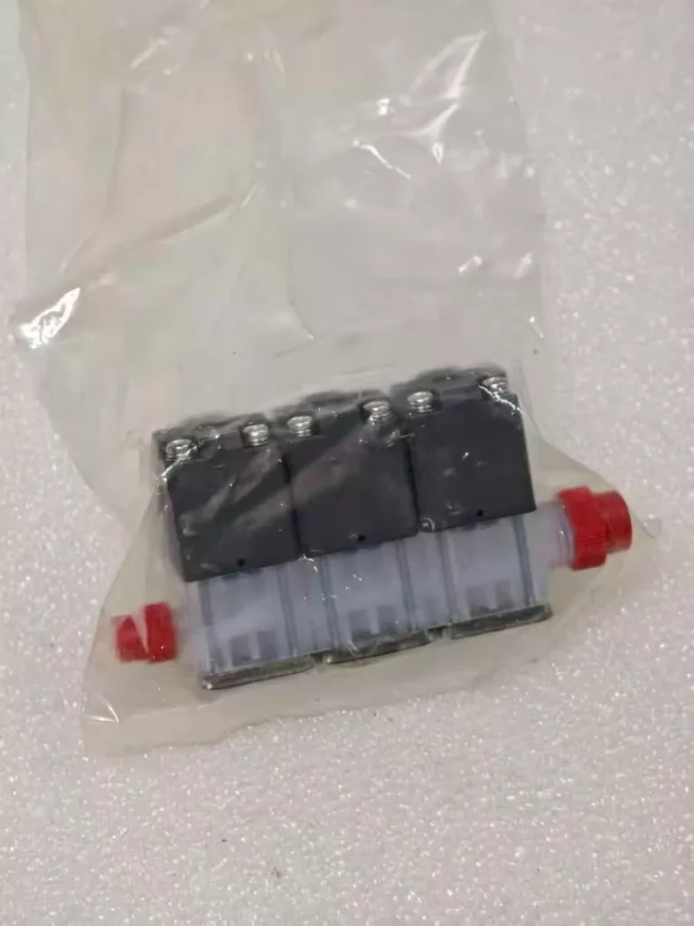 CKD GAMDZ1-XH0563H-G3 Pneumatic Valve thumbnail