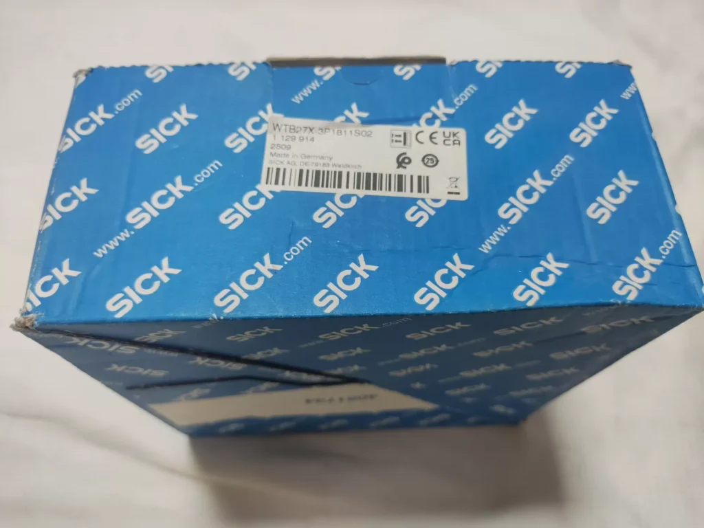 SICK WTB27X-3P1811S02 Photoelectric Sensor thumbnail