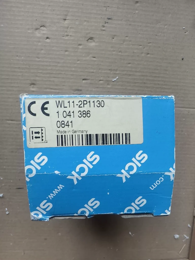 SICK WL11-2P1130 Photoelectric Sensor thumbnail