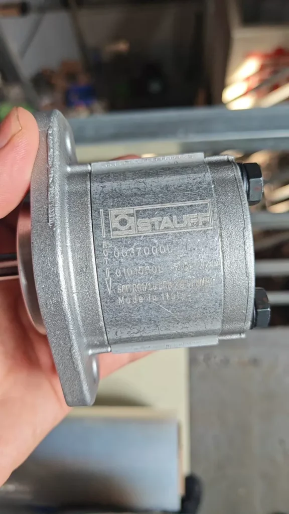Stauff 0037000L Pump
