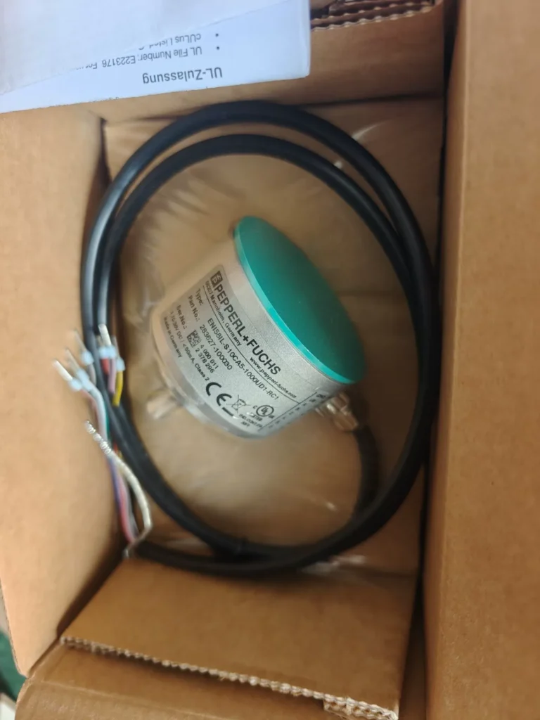 Pepperl+Fuchs Encoder ENI58IL-S10CA5-1000UD1-R thumbnail