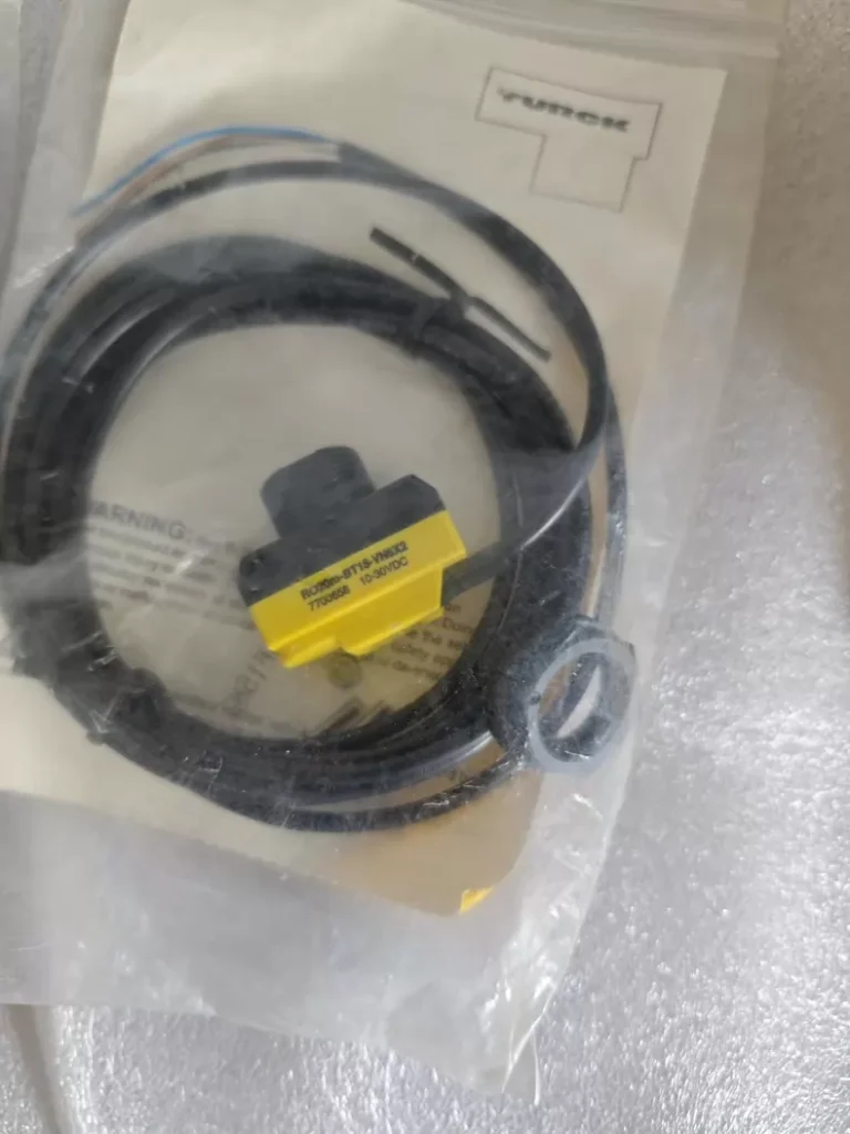TURCK Photoelectric Sensor RO20M-BT18-VN6X2