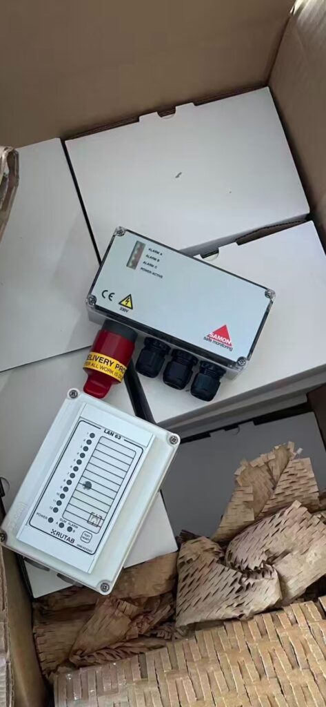 SAMON GS230-HFC-4000-ZM Gas Detector thumbnail