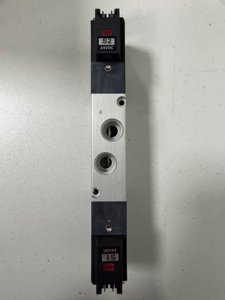 Koganei 280-4E2-PLL Solenoid Valve thumbnail
