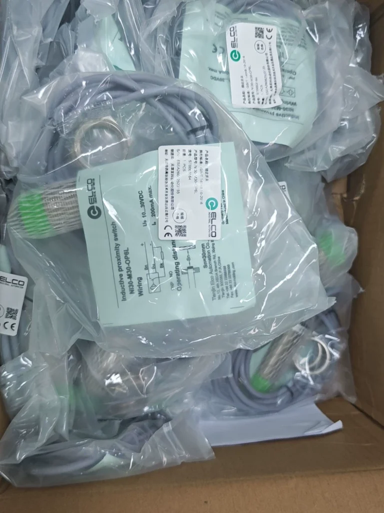 ELCO FI8-G18-OP6LELCO Proximity sensor