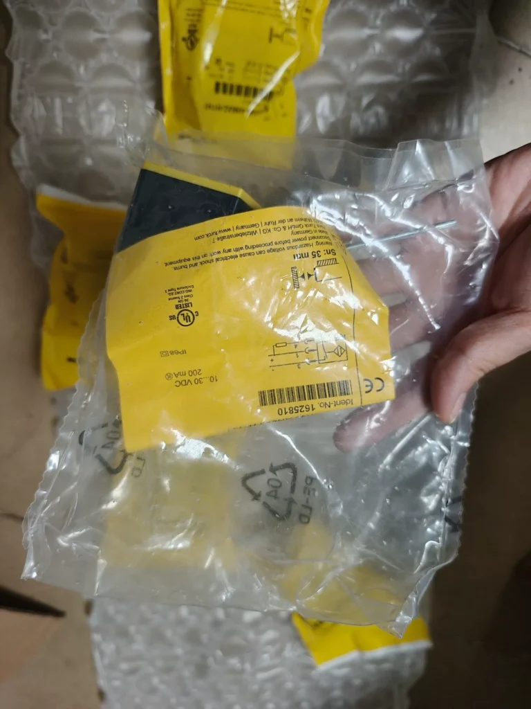 Turck Sensor NI35U-CK40-AN6 thumbnail