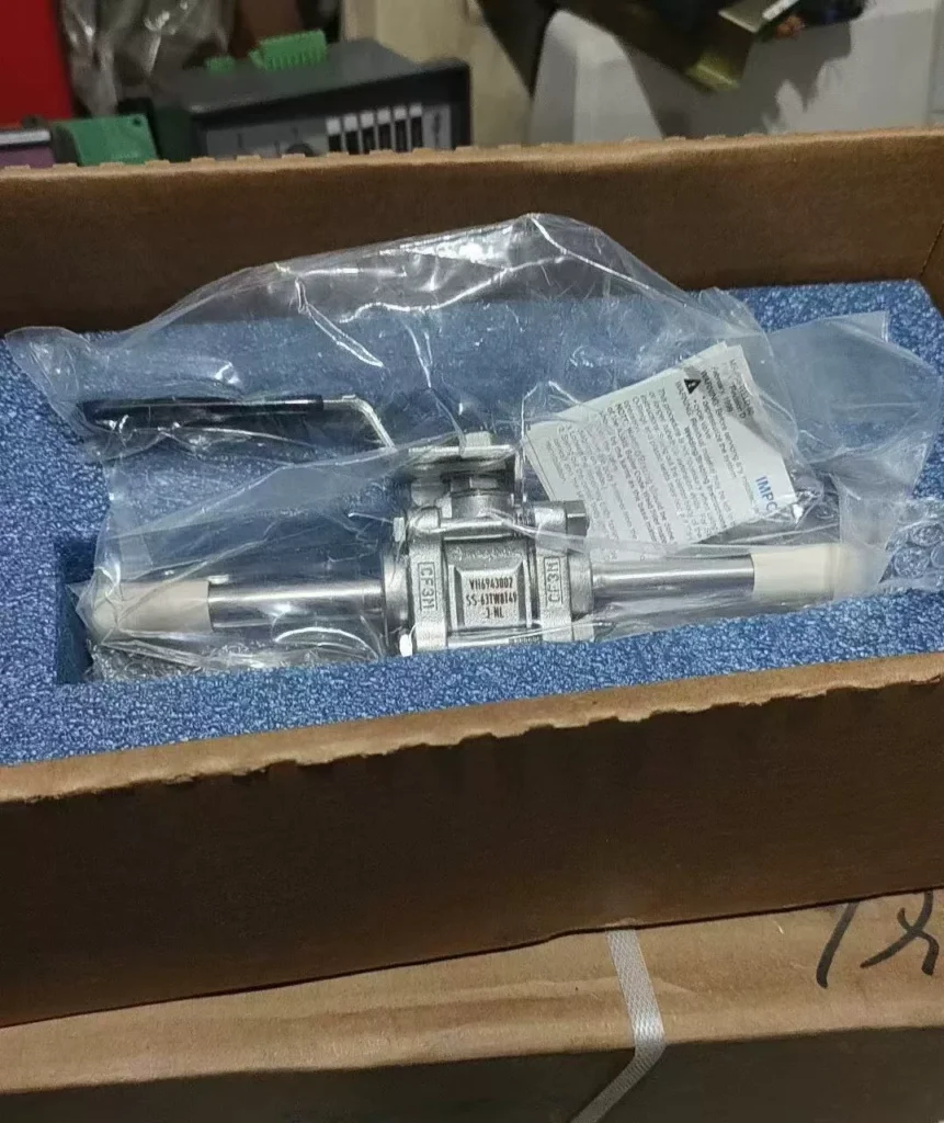Swagelok SS-63TW8T49 Valve